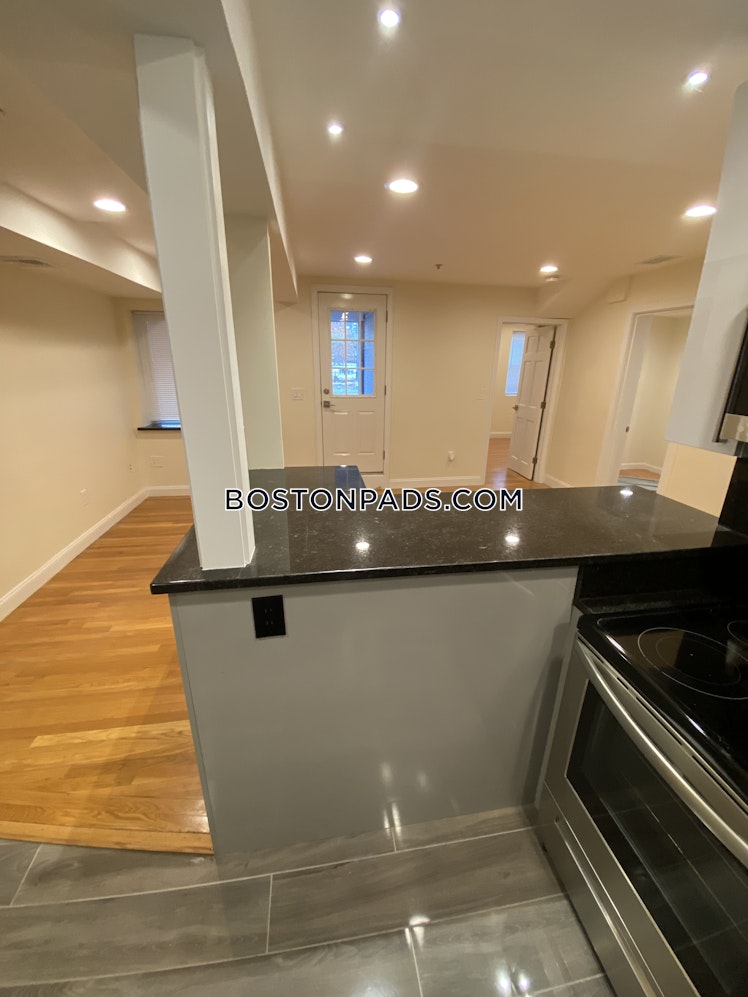 Beacon St., Brookline