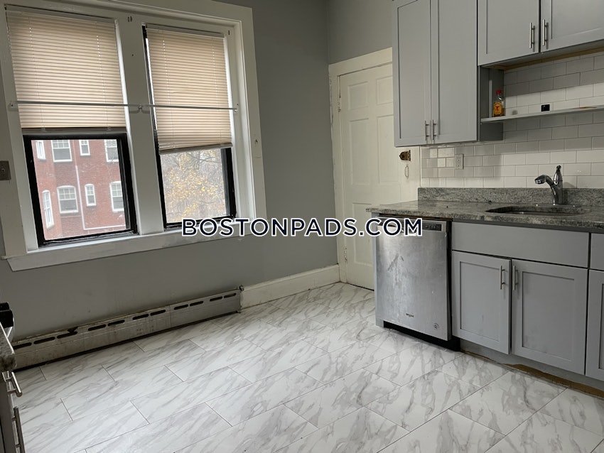 BOSTON - ROXBURY - 3 Beds, 1 Bath - Image 5