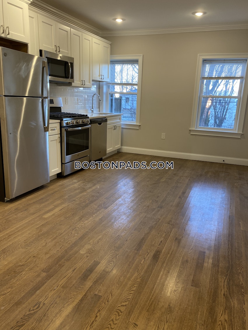 BOSTON - JAMAICA PLAIN - JACKSON SQUARE - 1 Bed, 1 Bath - Image 11