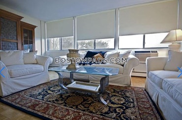 Boston - 0 Beds, 1 Baths