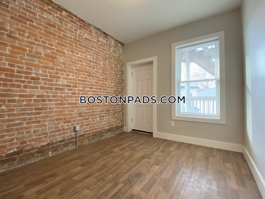 BOSTON - ROXBURY - 3 Beds, 1 Bath - Image 10