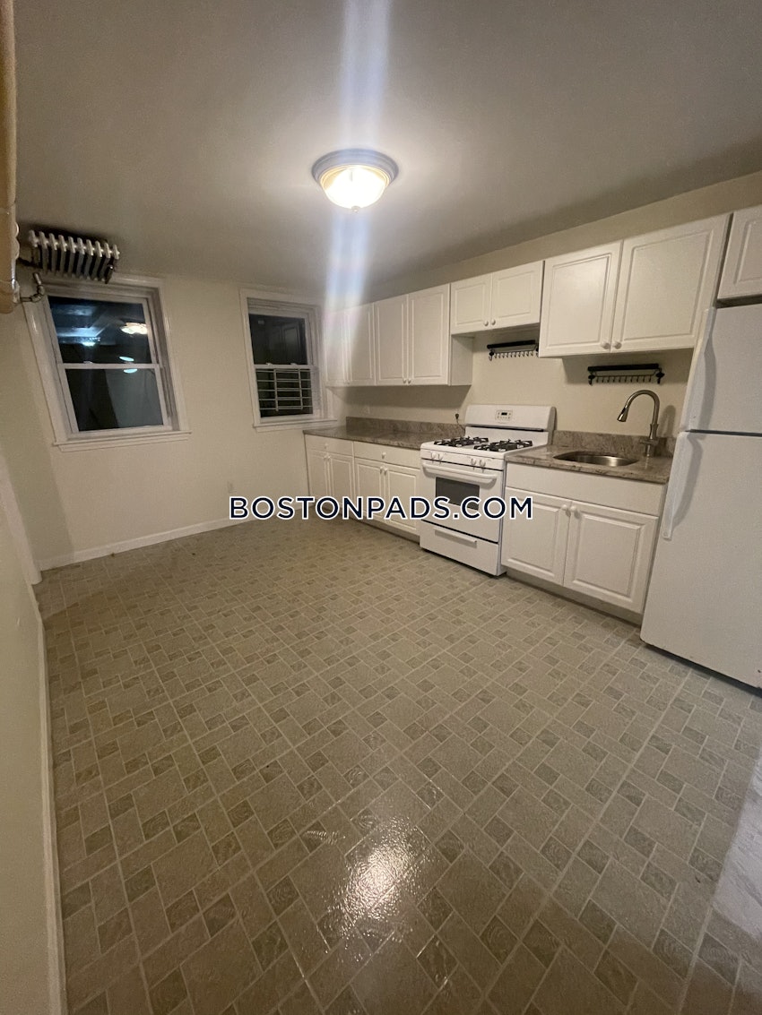 CAMBRIDGE - CENTRAL SQUARE/CAMBRIDGEPORT - 2 Beds, 1 Bath - Image 22