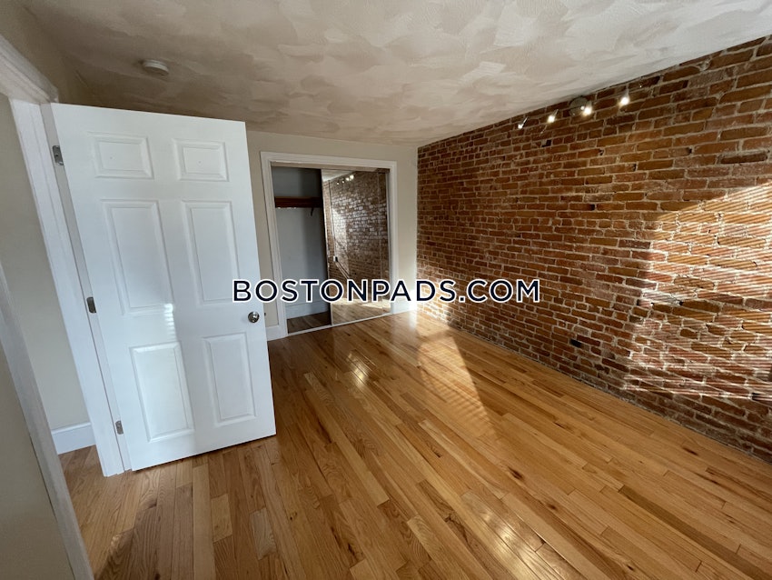 BOSTON - SOUTH BOSTON - EAST SIDE - 3 Beds, 2 Baths - Image 11