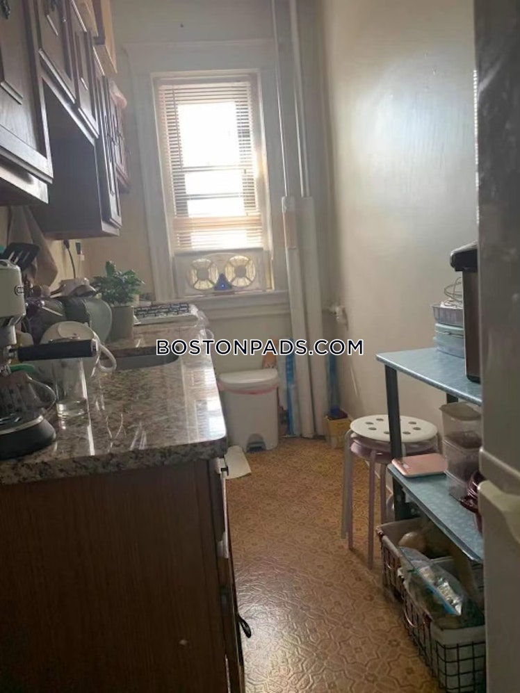 Washington St., Malden