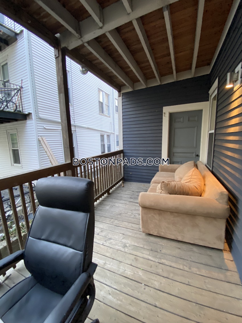BOSTON - MISSION HILL - 4 Beds, 2 Baths - Image 71