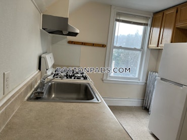 Boston - 3 Beds, 1 Baths