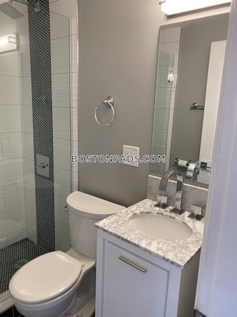 Wigglesworth St. Roxbury Crossing