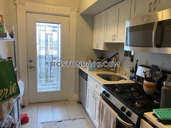 Roxbury Crossing - $4,500+ /mo