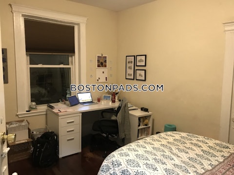 Hemenway St. Boston photo 3