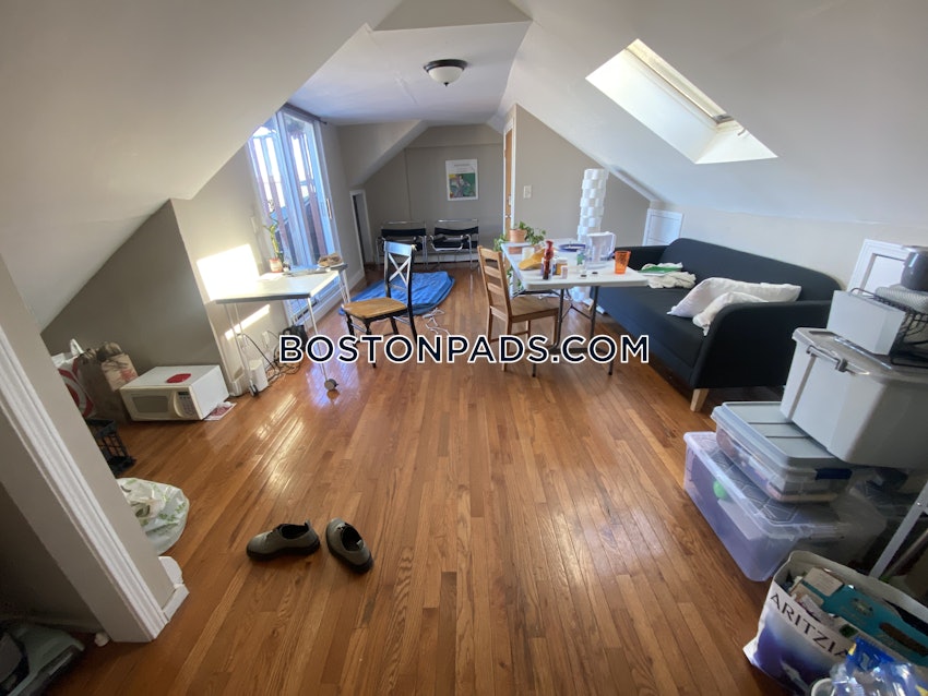 BOSTON - MISSION HILL - 2 Beds, 1 Bath - Image 31