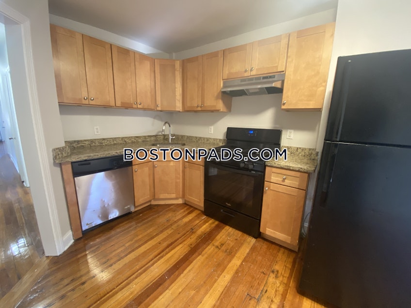 Boston - $3,550+ /month