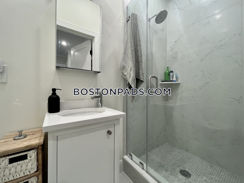 BOSTON - EAST BOSTON - MAVERICK - 3 Beds, 2 Baths - Image 43