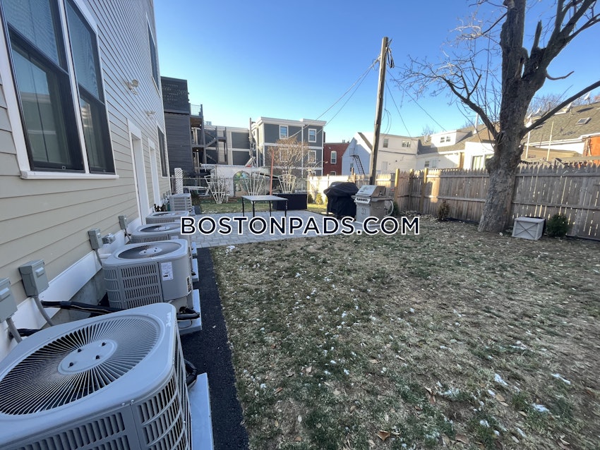 BOSTON - EAST BOSTON - MAVERICK - 3 Beds, 2 Baths - Image 15