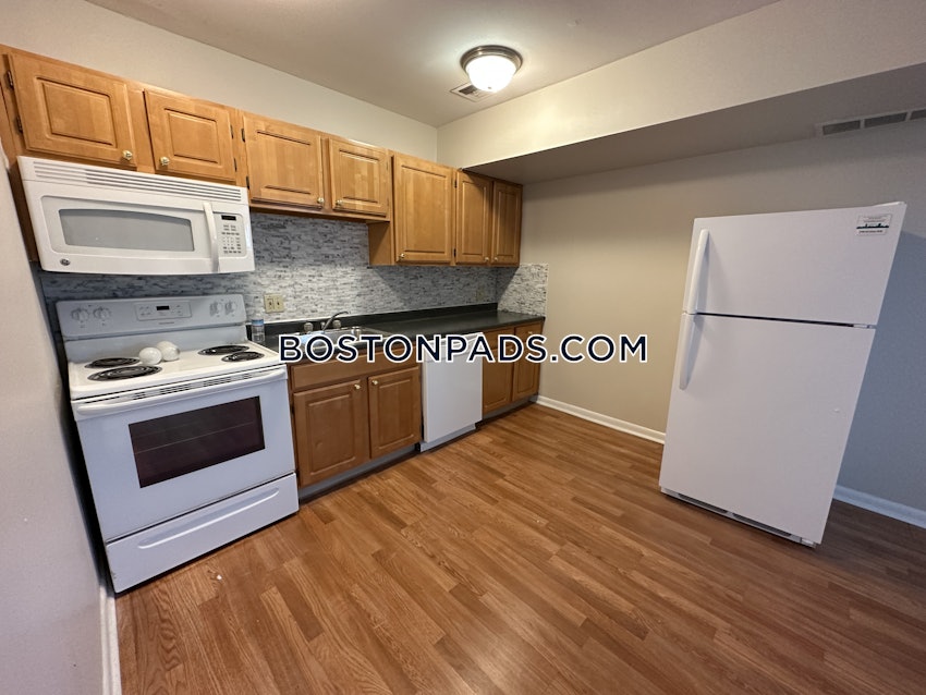 WOBURN - 1 Bed, 1 Bath - Image 21