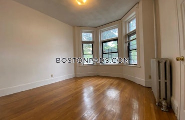 Boston - 2 Beds, 1 Baths