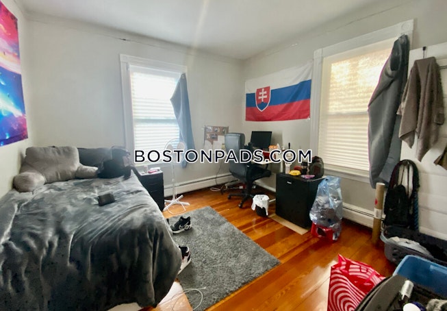 Roxbury Crossing - $3,900+ /mo