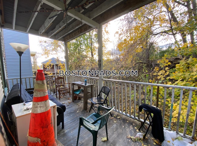 Roxbury Crossing - $3,900+ /mo