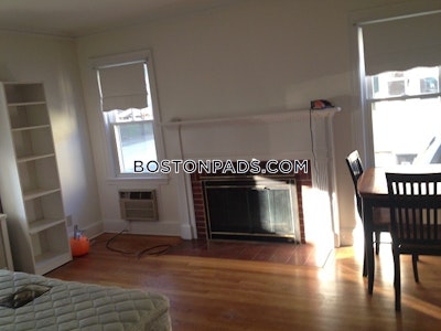 Waltham Apartment for rent 5 Bedrooms 2 Baths - $4,000