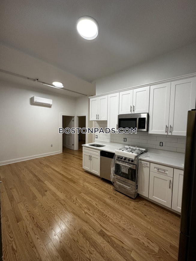 Boston - $4,295+ /mo