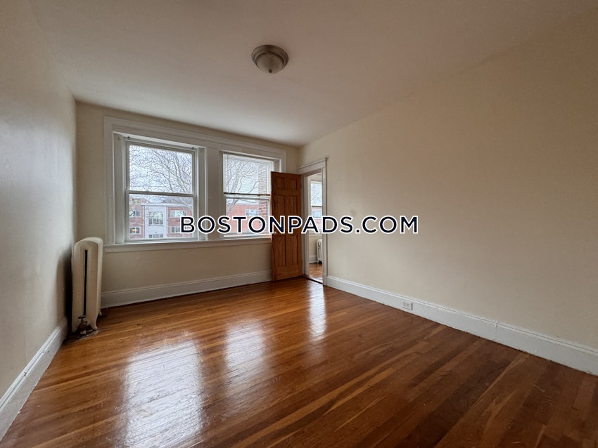 BOSTON - ALLSTON/BRIGHTON BORDER - 2 Beds, 1 Bath - Image 4