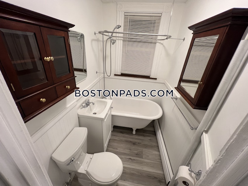 BOSTON - ROXBURY - 2 Beds, 1 Bath - Image 30