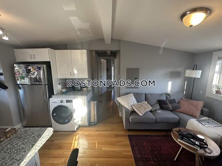 somerville-apartment-for-rent-2-bedrooms-1-bath-dali-inman-squares-3345-4492397 