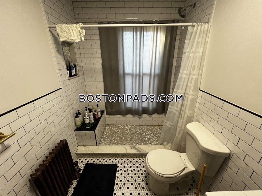 BOSTON - MISSION HILL - 4 Beds, 2 Baths - Image 21