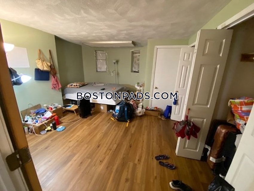 BOSTON - MISSION HILL - 2 Beds, 1 Bath - Image 1