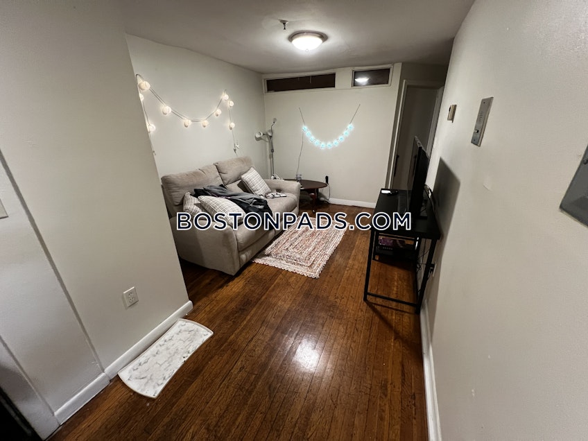 Boston - $4,100+ /month