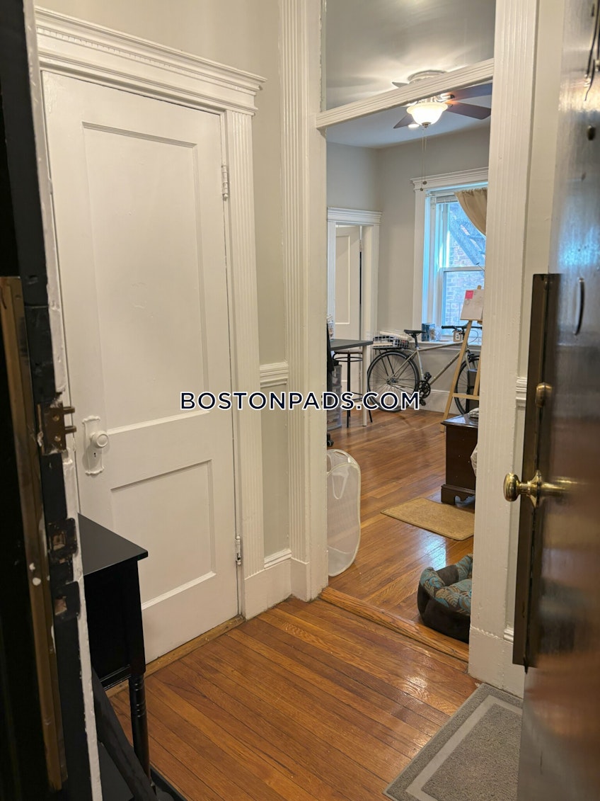 Boston - $2,650+ /month