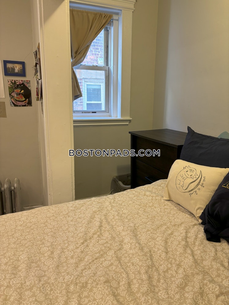 Hemenway St., Boston