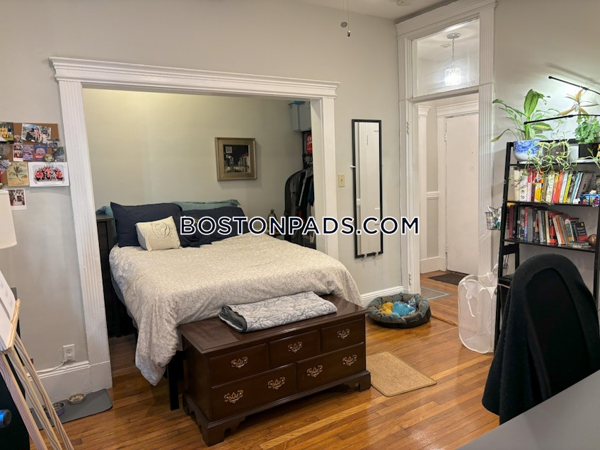 Boston - $2,650+ /month