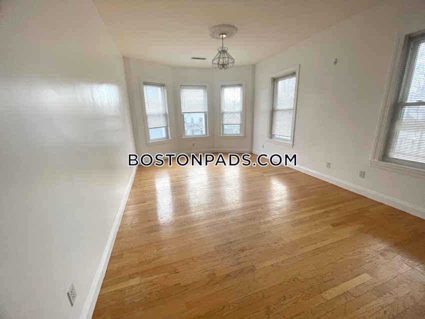 BOSTON - BRIGHTON - OAK SQUARE - 4 Beds, 2.5 Baths - Image 12