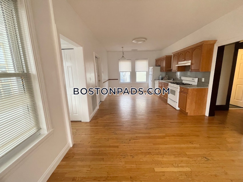 BOSTON - BRIGHTON - OAK SQUARE - 4 Beds, 2.5 Baths - Image 7