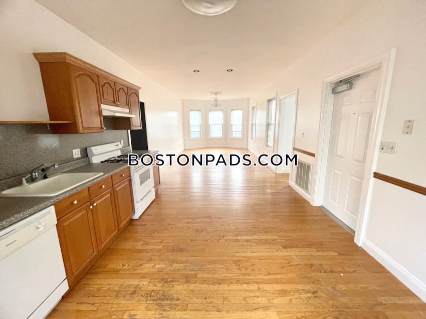 BOSTON - BRIGHTON - OAK SQUARE - 4 Beds, 2.5 Baths - Image 6