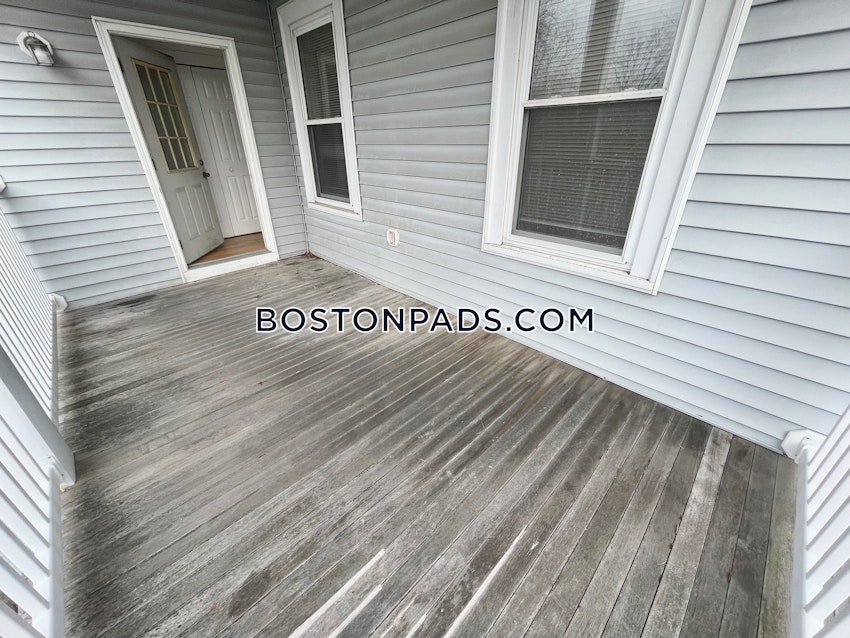 BOSTON - BRIGHTON - OAK SQUARE - 4 Beds, 2.5 Baths - Image 3