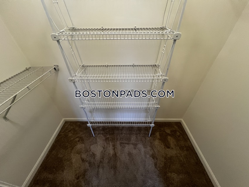 HINGHAM - 1 Bed, 1 Bath - Image 12