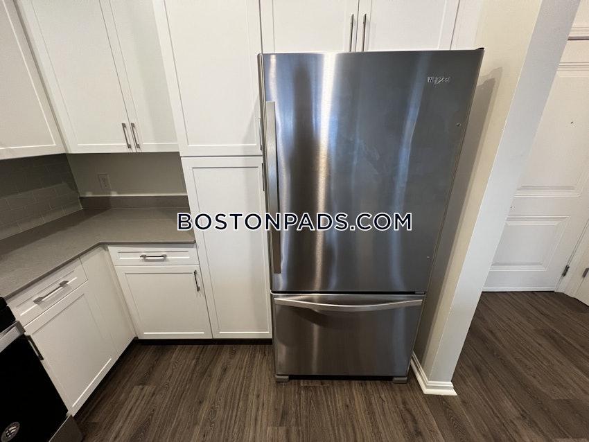 HINGHAM - 1 Bed, 1 Bath - Image 18