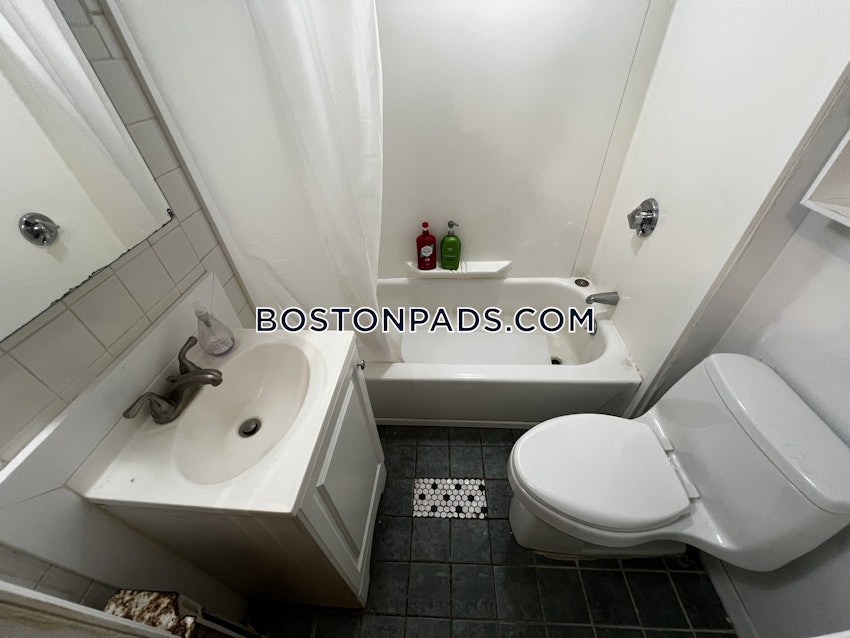 BOSTON - MISSION HILL - 1 Bed, 1 Bath - Image 16