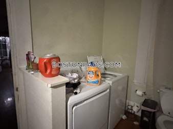 Hillside St. Roxbury Crossing