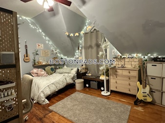 Hillside St. Roxbury Crossing