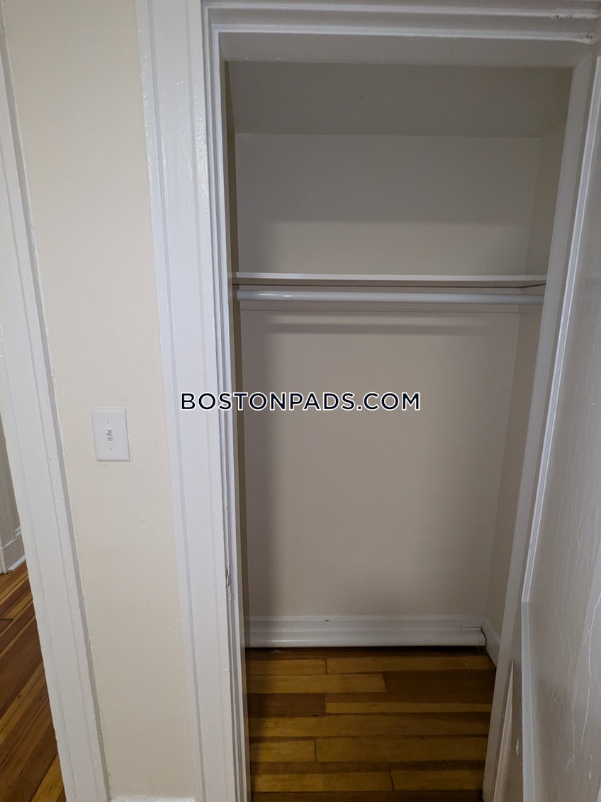 Boston - $3,100+ /month