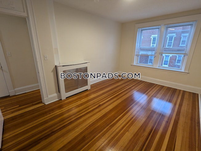 Boston - $3,100+ /mo
