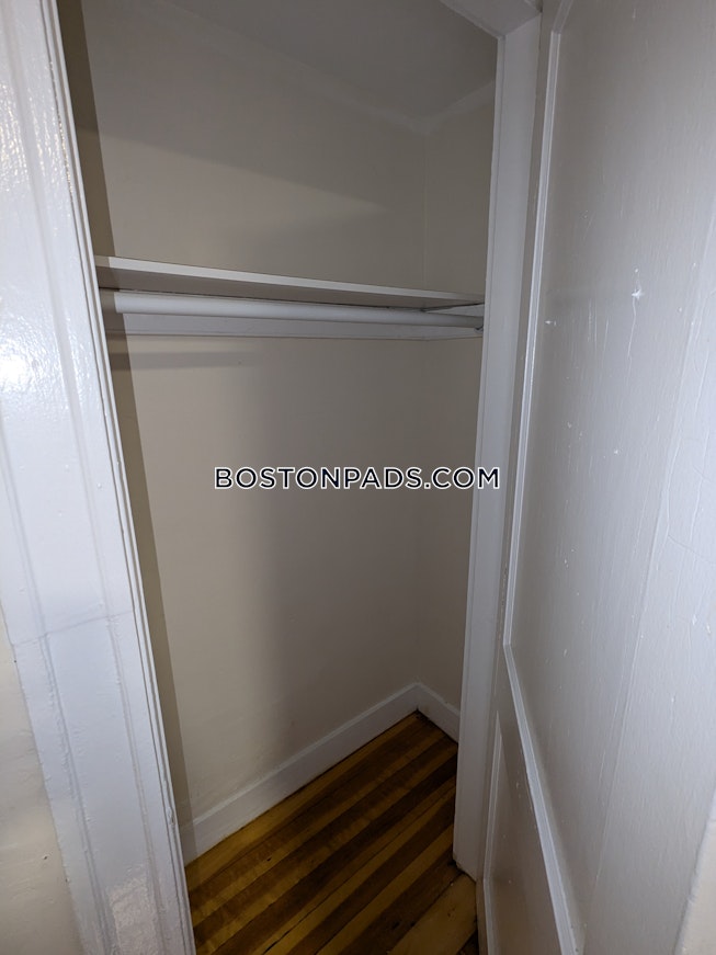 Boston - $3,100+ /mo