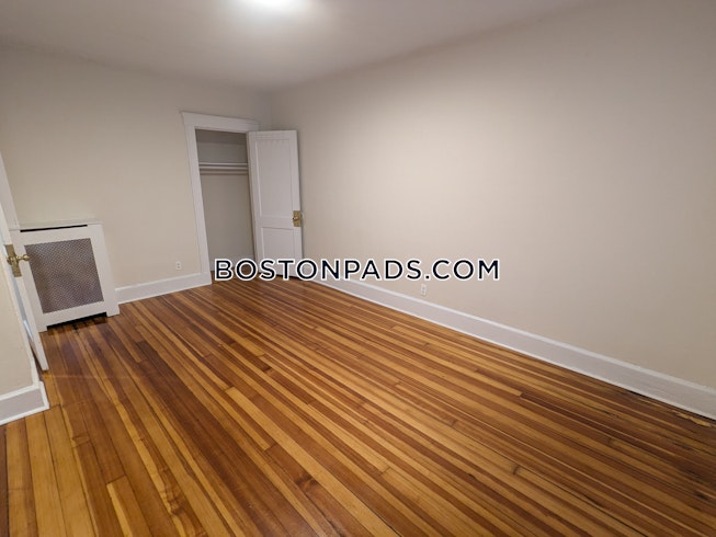 Boston - $3,100+ /mo