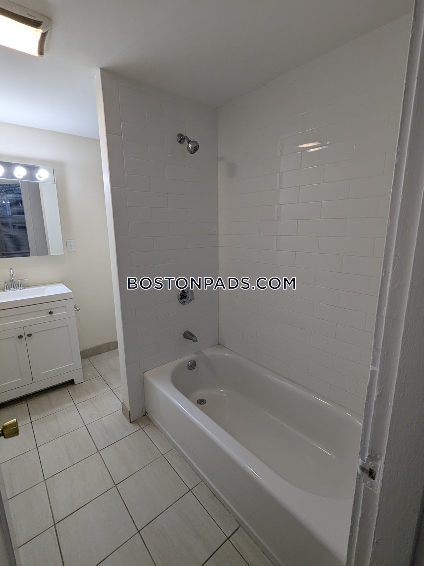 Boston - $3,100+ /month