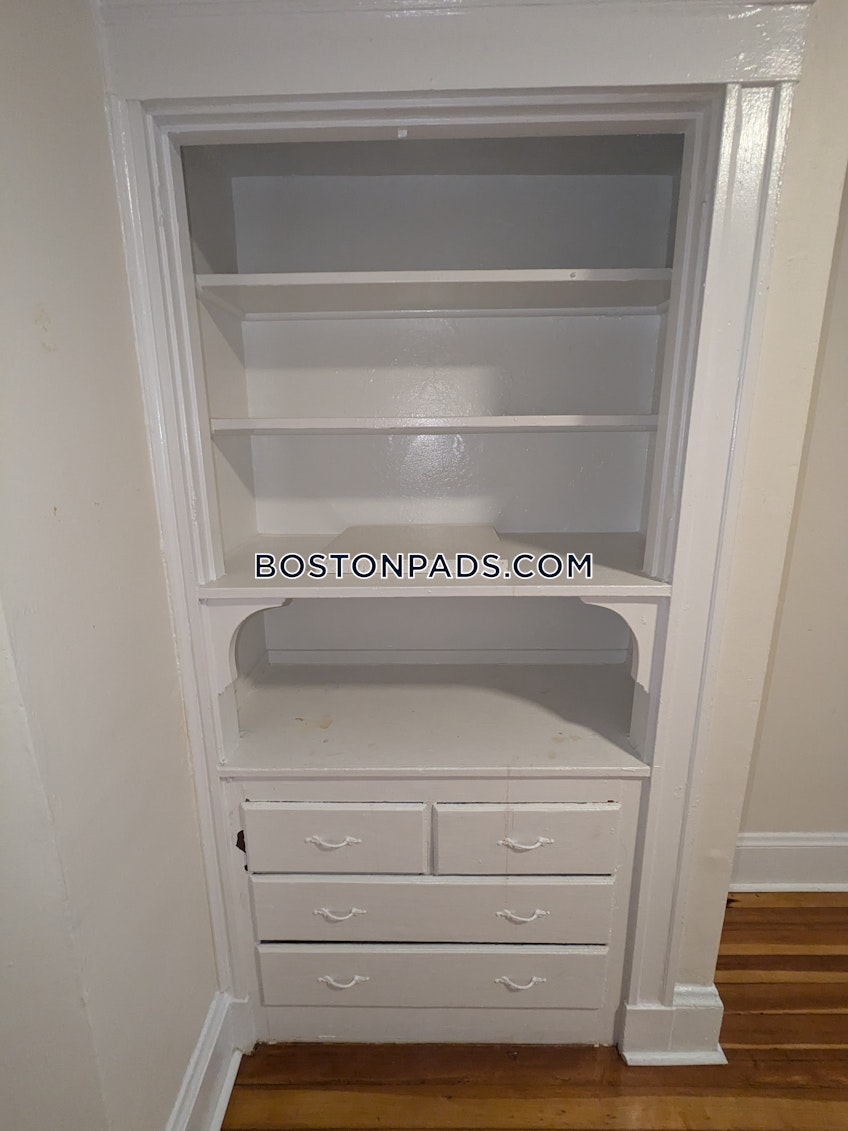 Boston - $3,100+ /month