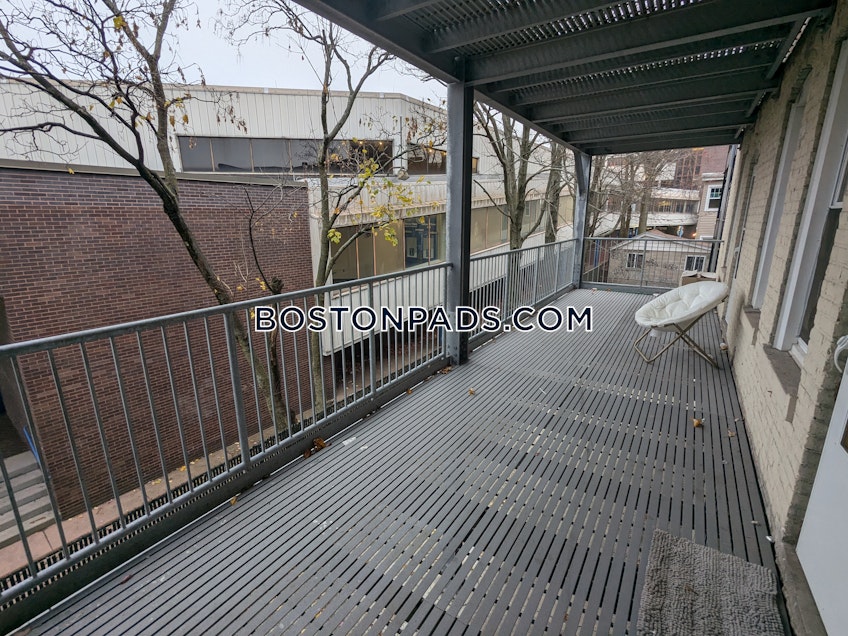 Boston - $3,100+ /month