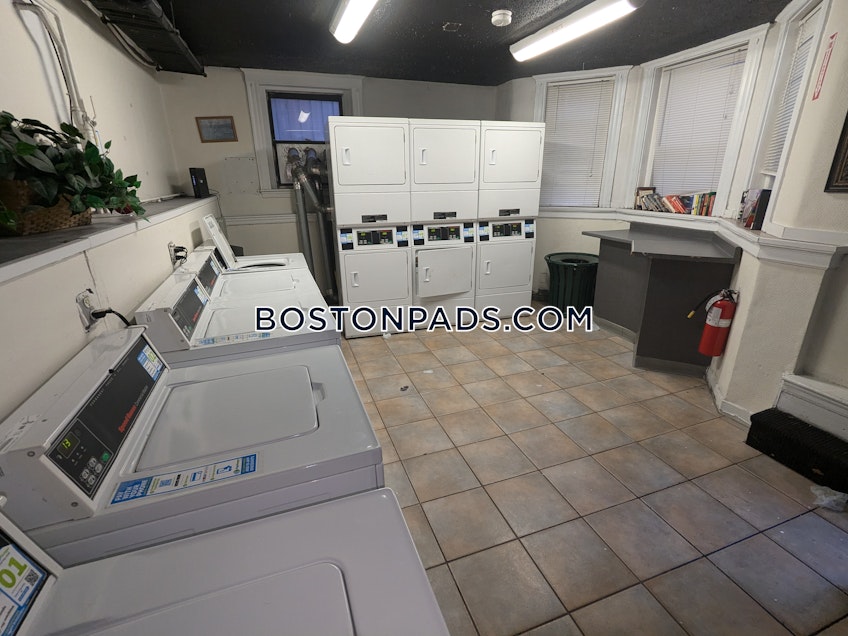 Boston - $3,100+ /month