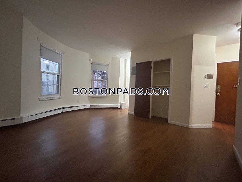 BOSTON - MISSION HILL - 1 Bed, 1 Bath - Image 8